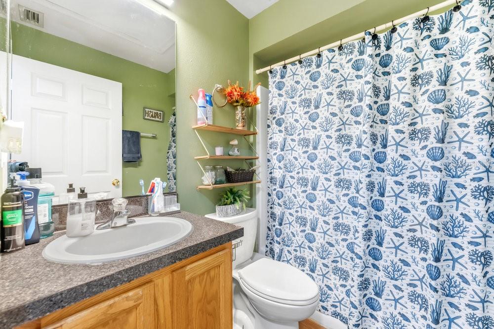 Image 10 of 25 For 229 Pagoda Terrace