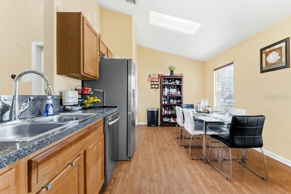 Image 7 of 25 For 229 Pagoda Terrace