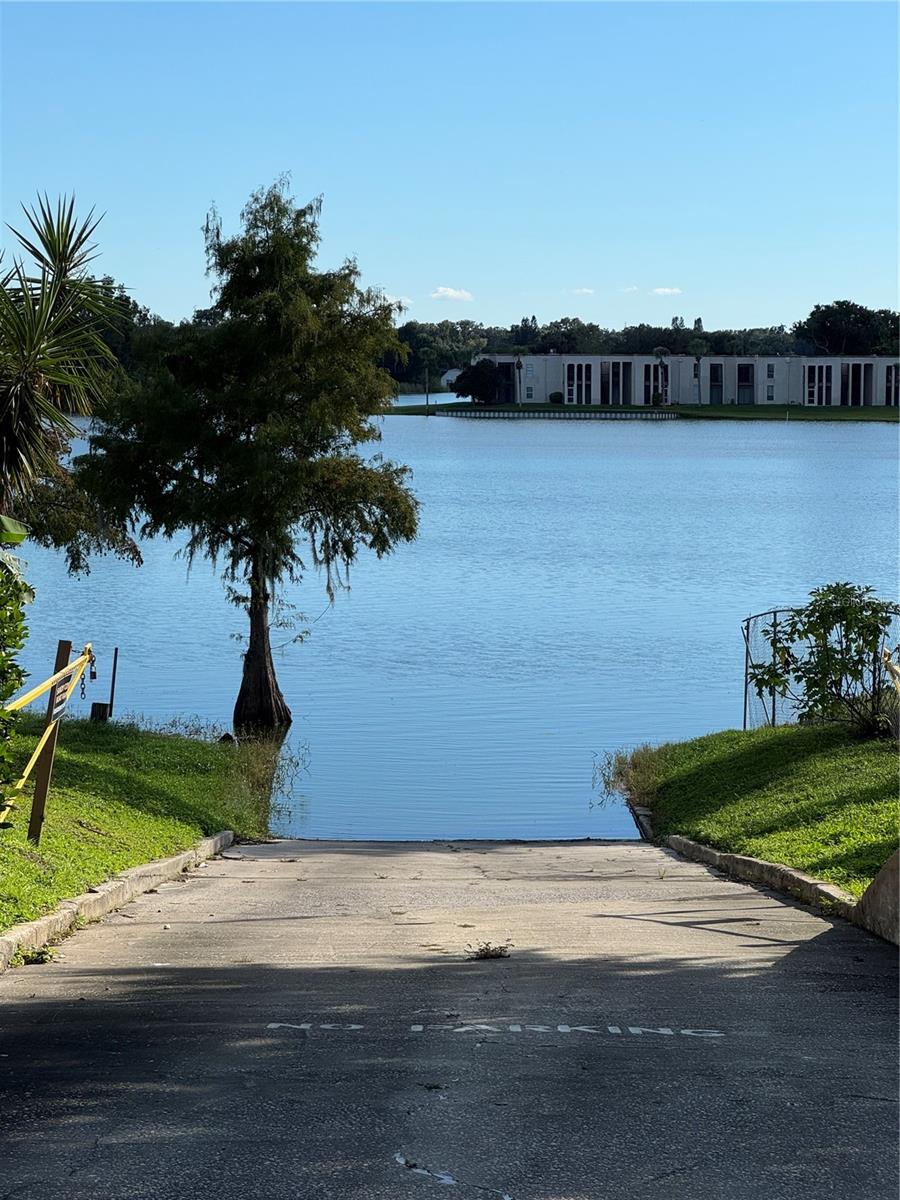 Image 21 of 25 For 620 Orange Drive 225