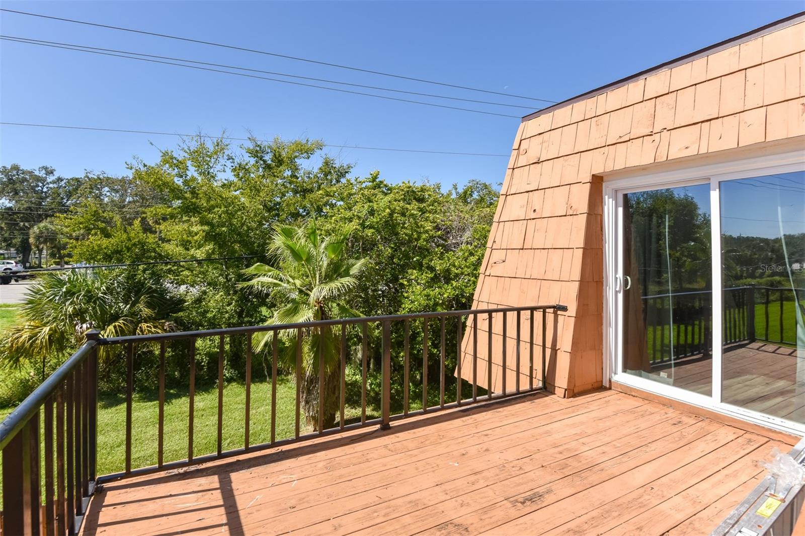 Image 28 of 42 For 118 Moonstone Court