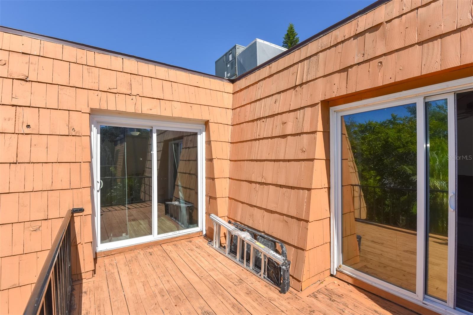 Image 29 of 42 For 118 Moonstone Court