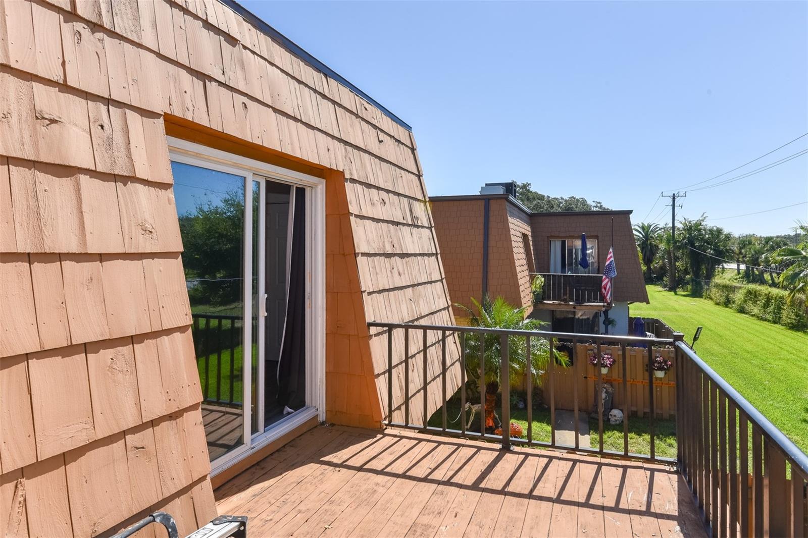 Image 31 of 42 For 118 Moonstone Court