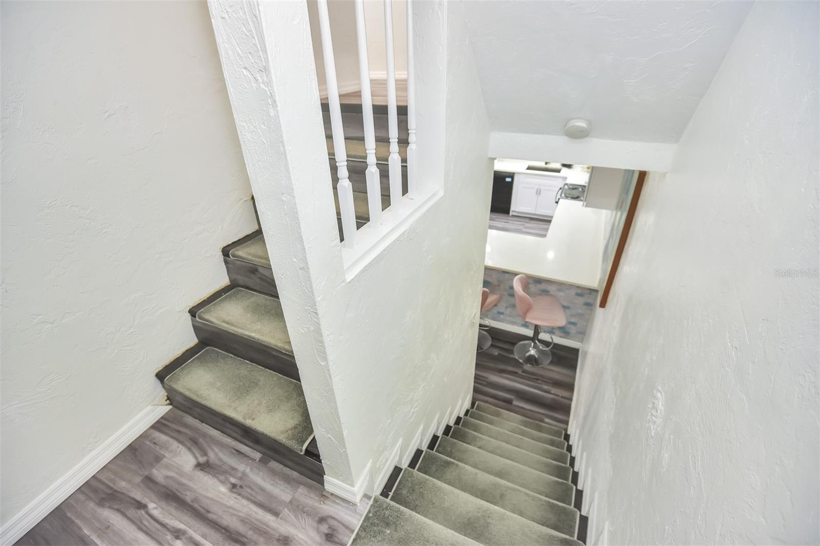 Image 34 of 42 For 118 Moonstone Court