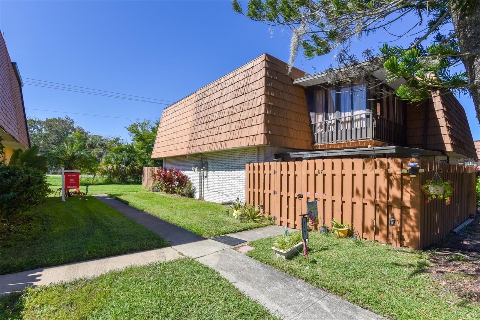 Image 42 of 42 For 118 Moonstone Court