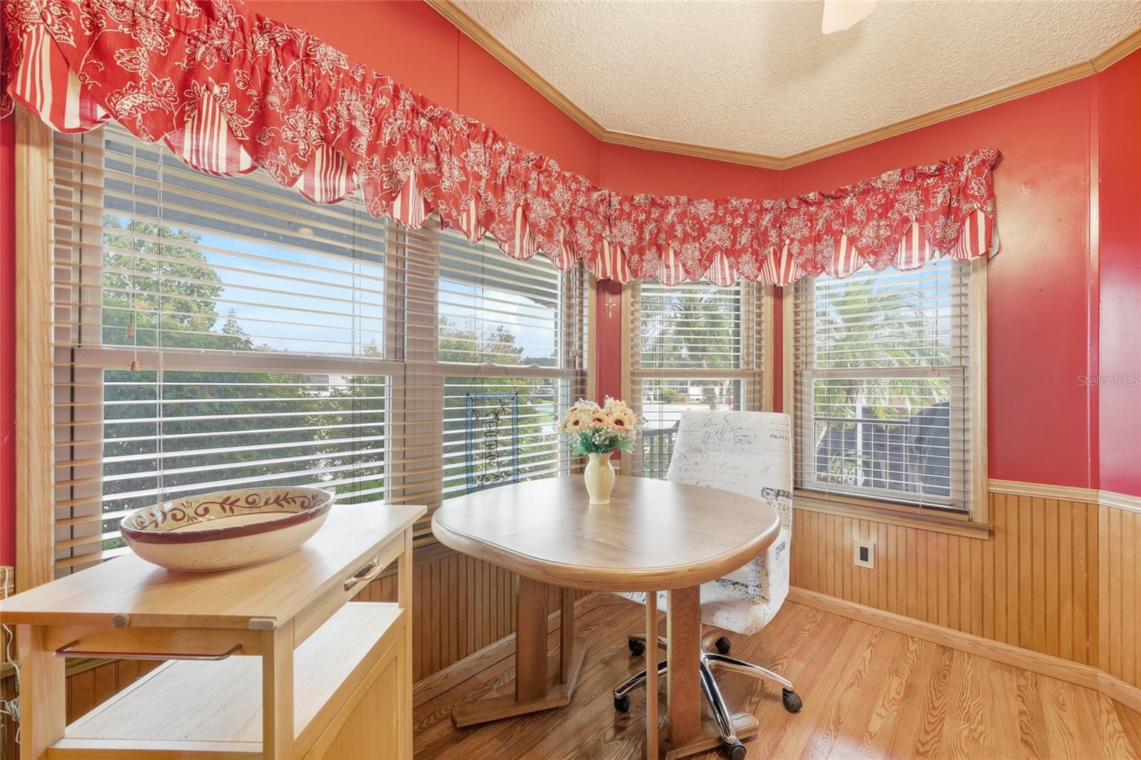 Image 12 of 33 For 151 Jackson Park Avenue