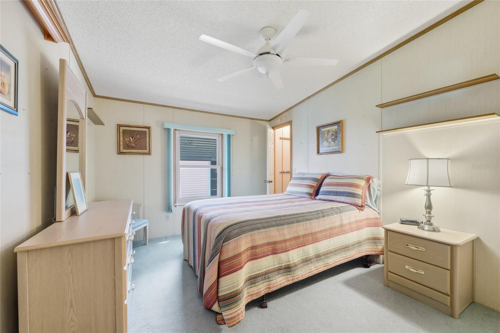 Image 17 of 33 For 151 Jackson Park Avenue