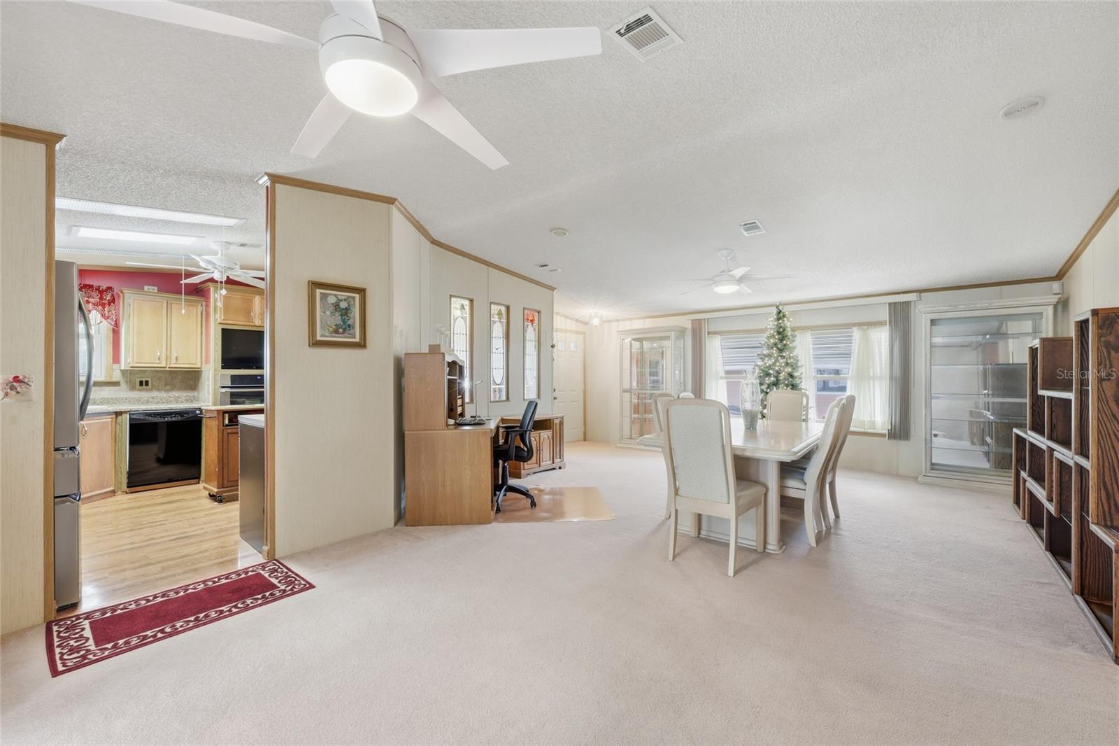 Image 6 of 33 For 151 Jackson Park Avenue