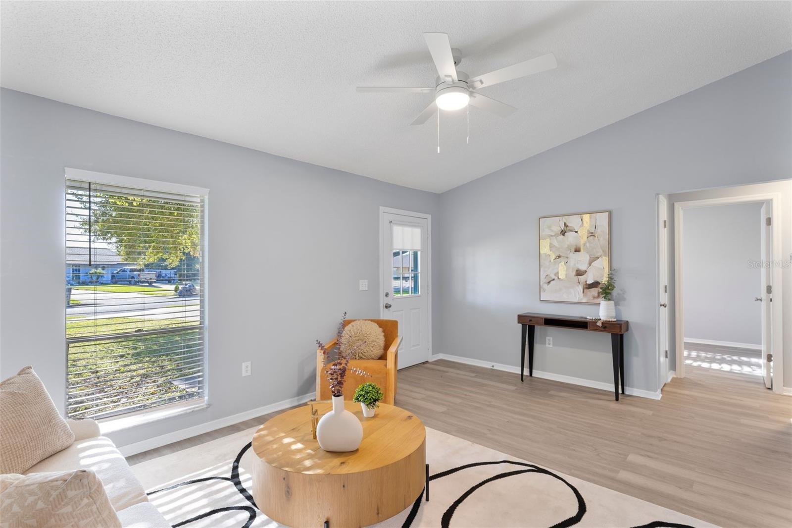 Image 10 of 49 For 1498 Hendren Drive