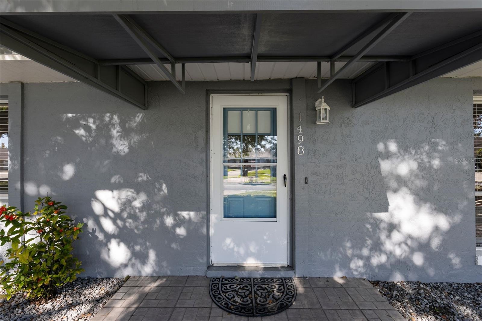 Image 2 of 49 For 1498 Hendren Drive