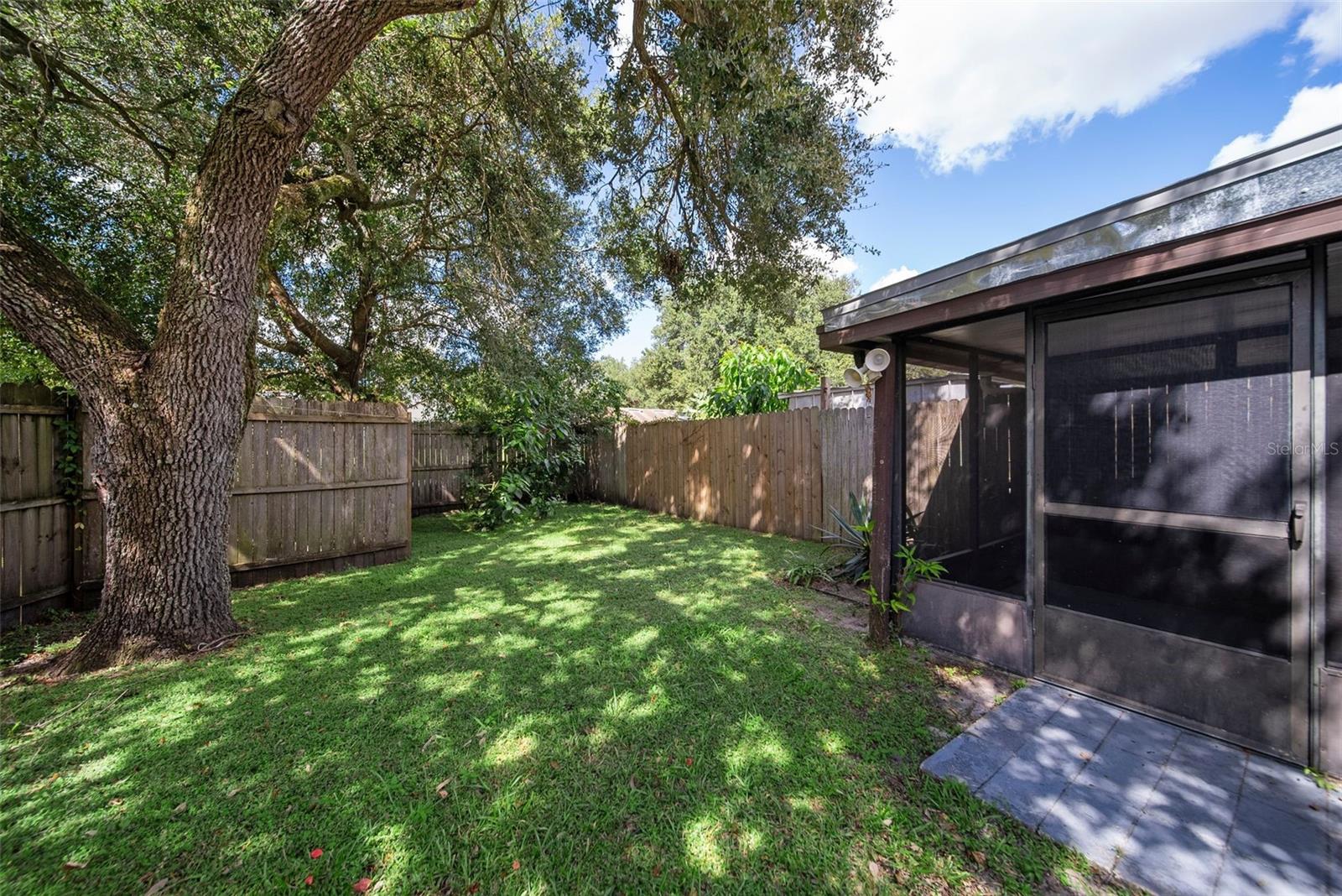 Image 45 of 49 For 1498 Hendren Drive