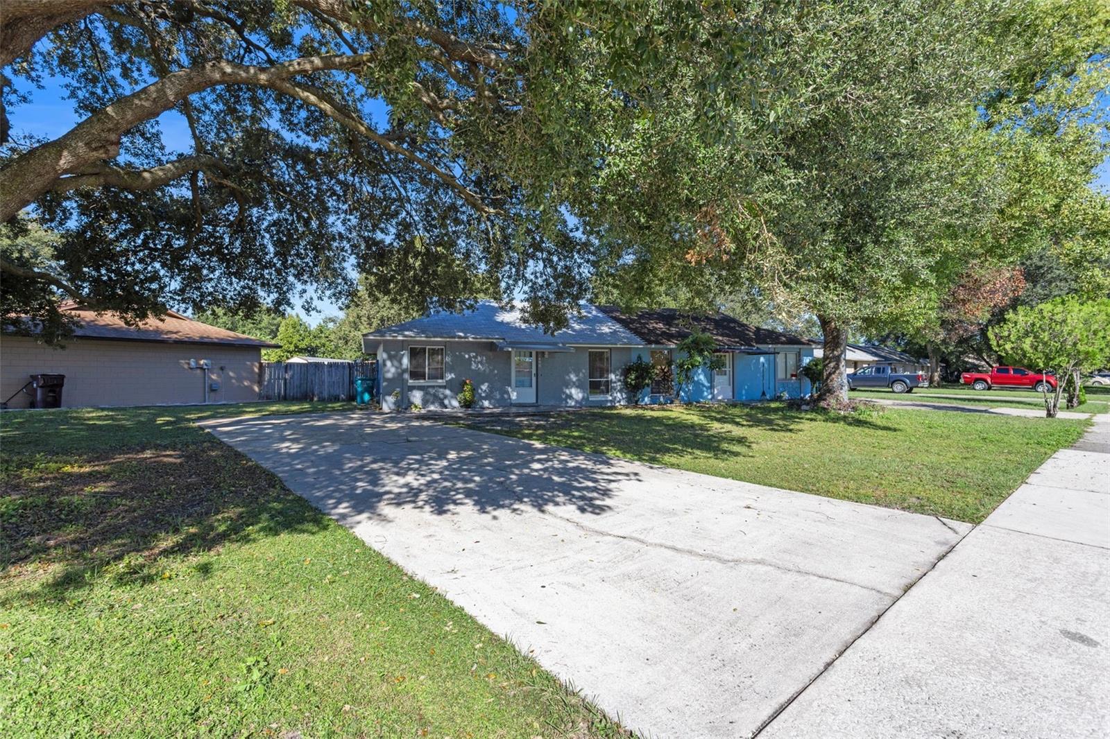 Image 5 of 49 For 1498 Hendren Drive