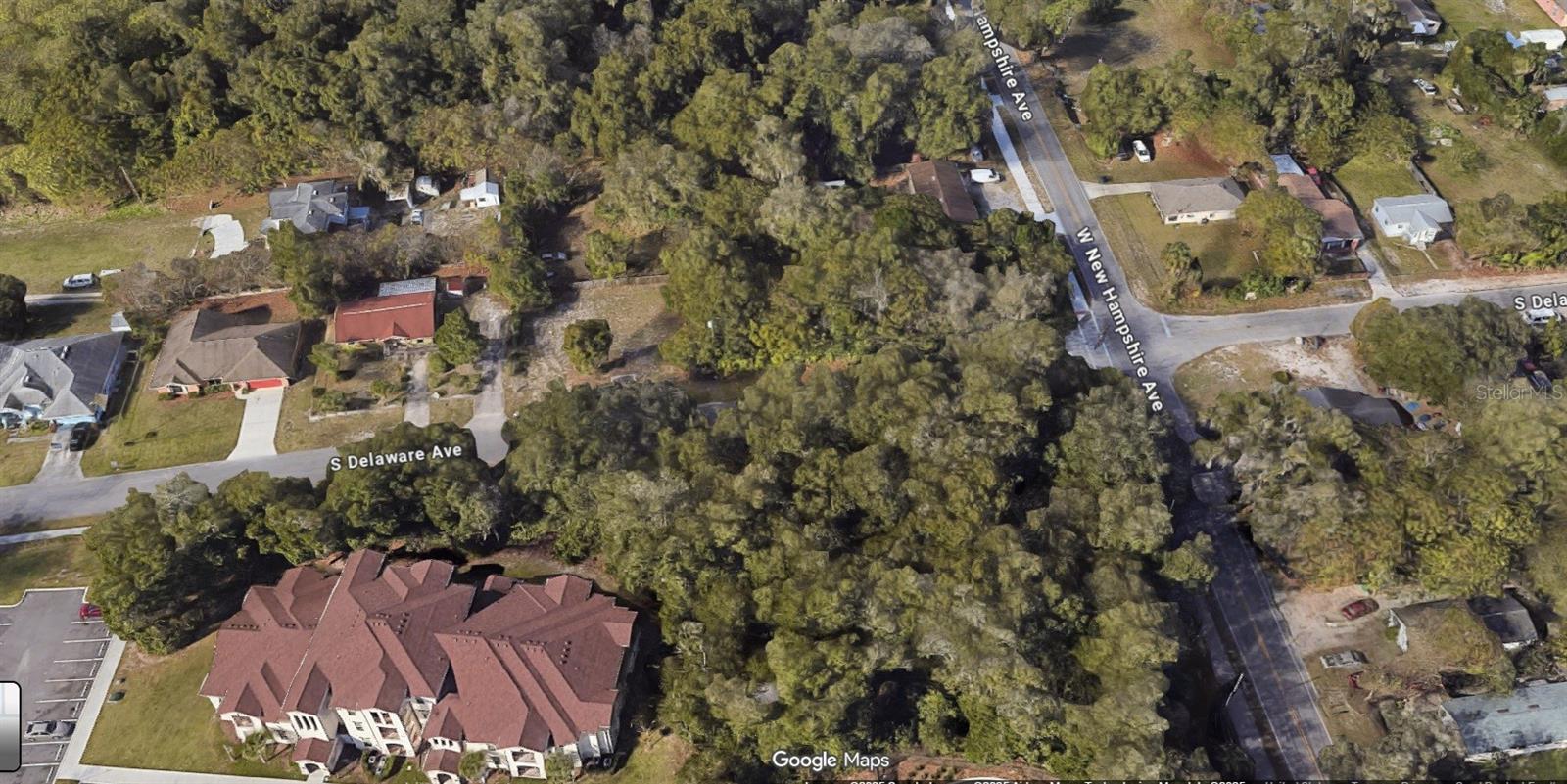 Image 3 of 6 For 1302 Delaware Avenue