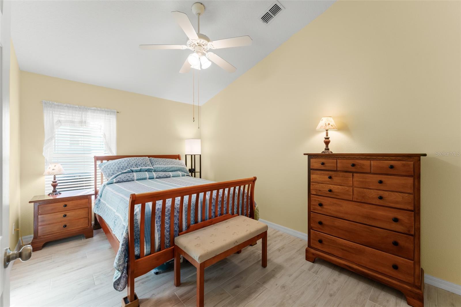 Image 11 of 45 For 12819 Hunters Vista Boulevard