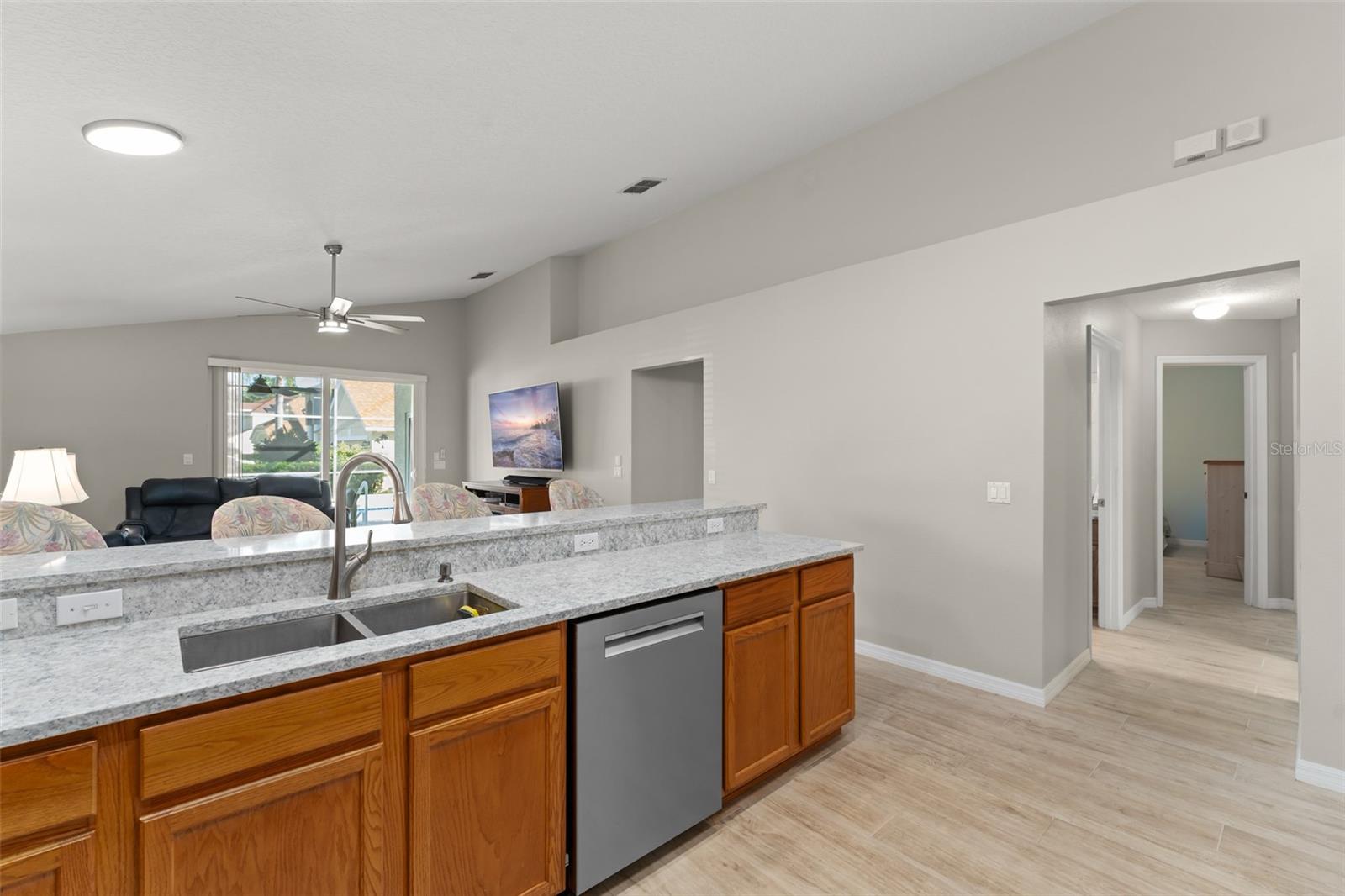 Image 25 of 45 For 12819 Hunters Vista Boulevard