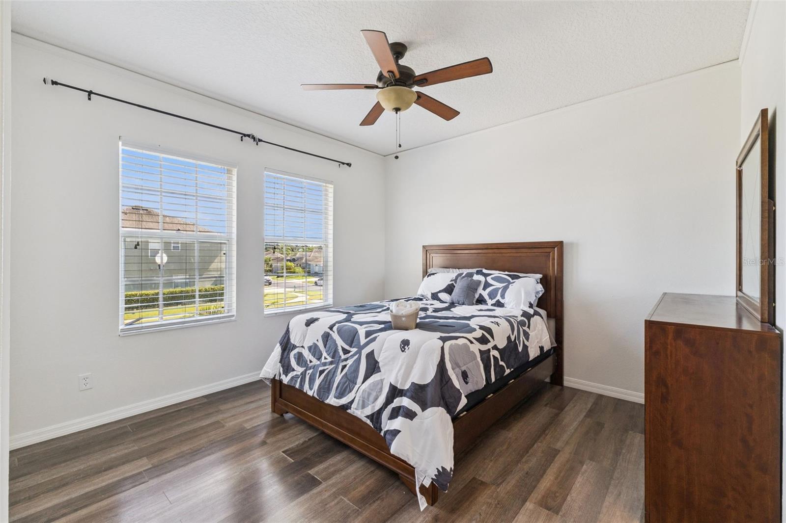 Image 28 of 50 For 2766 Curpin Lane