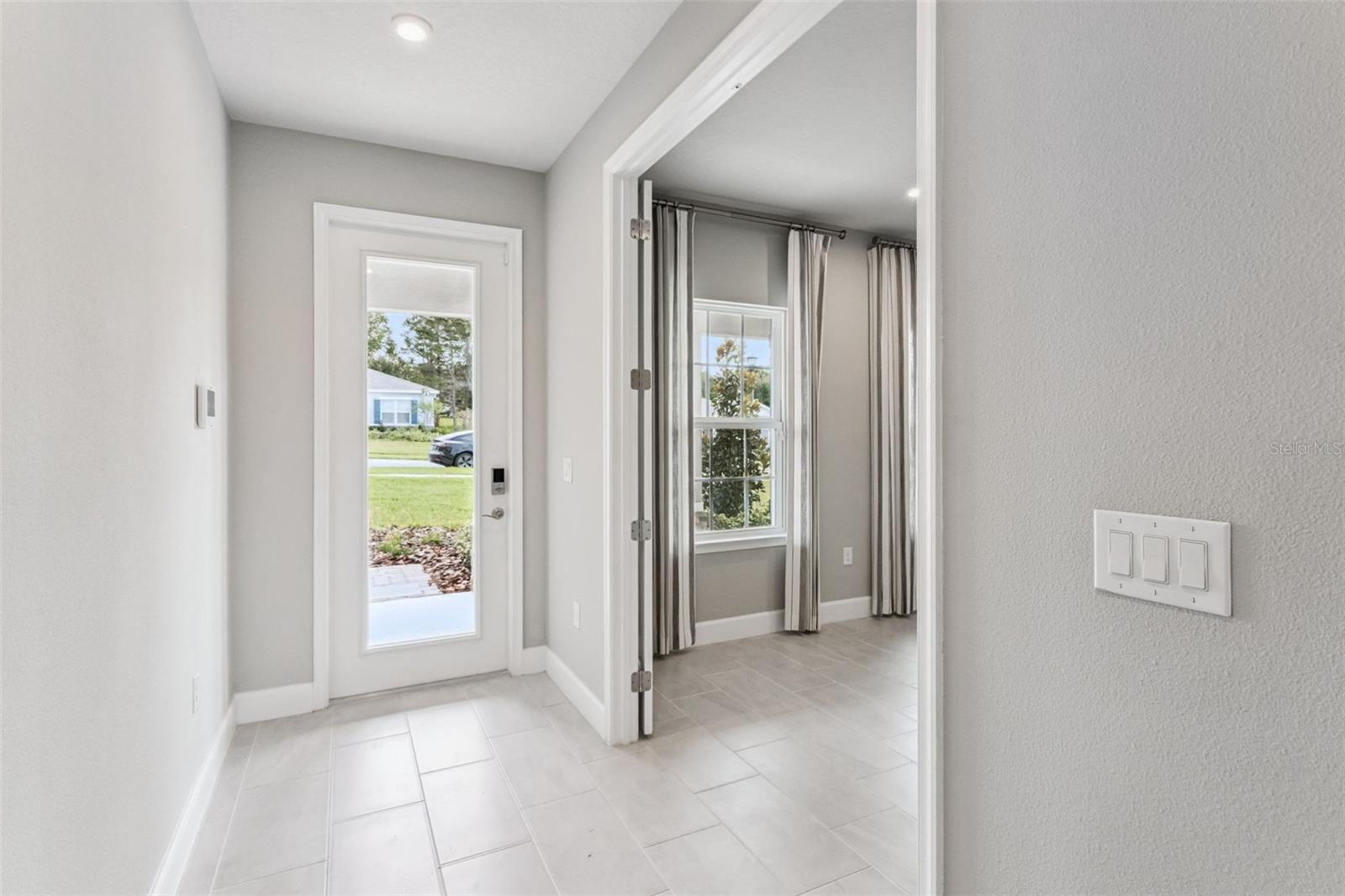 Image 5 of 28 For 3009 Robles Road