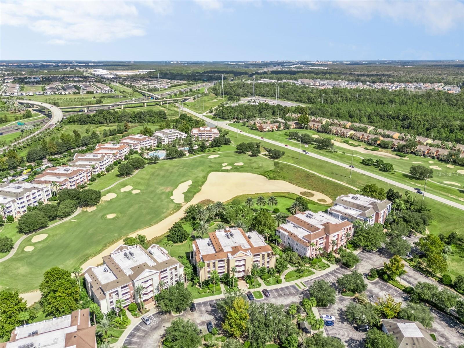 Image 10 of 69 For 1100 Sunset View Circle 102