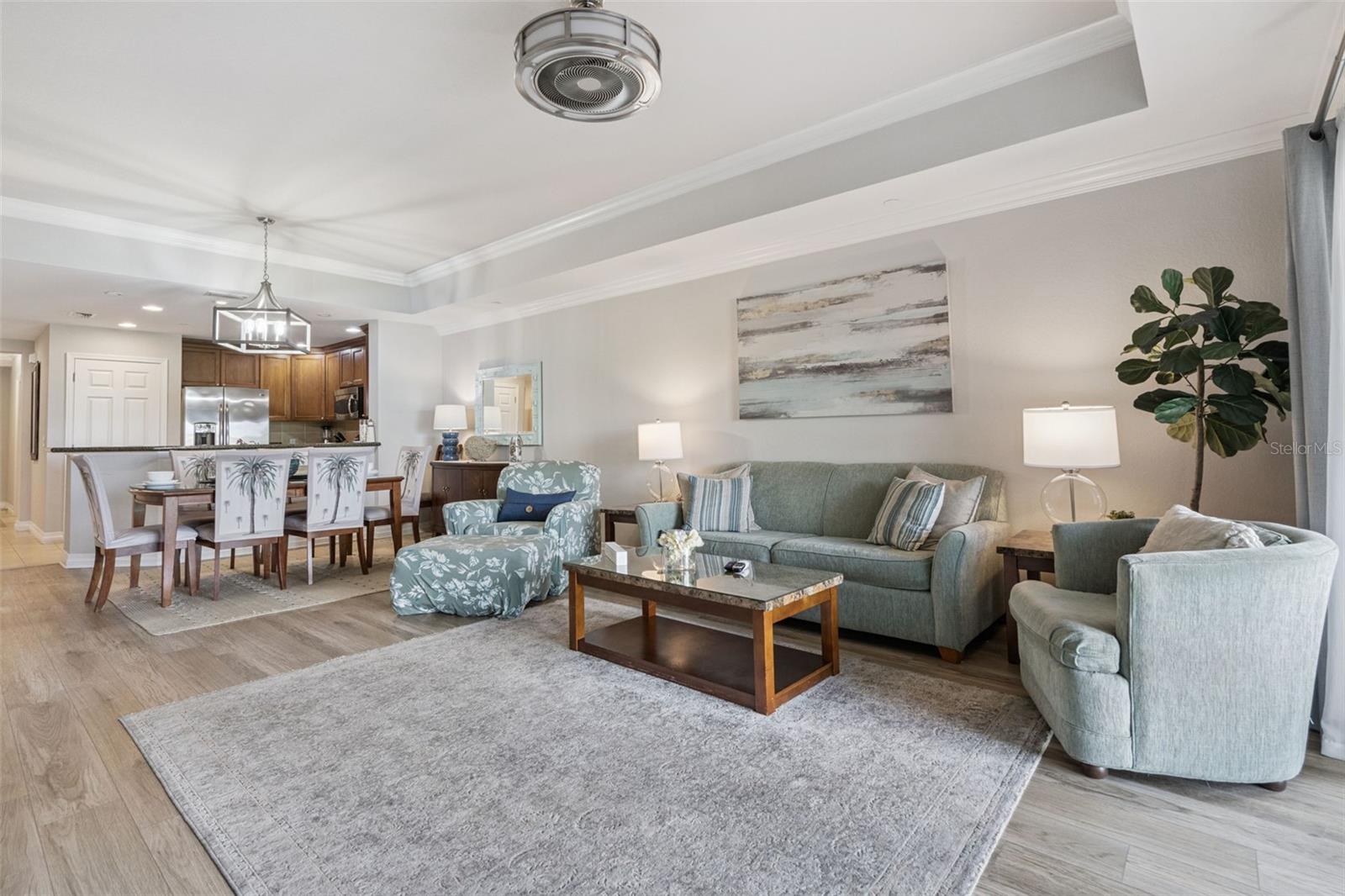 Image 33 of 69 For 1100 Sunset View Circle 102