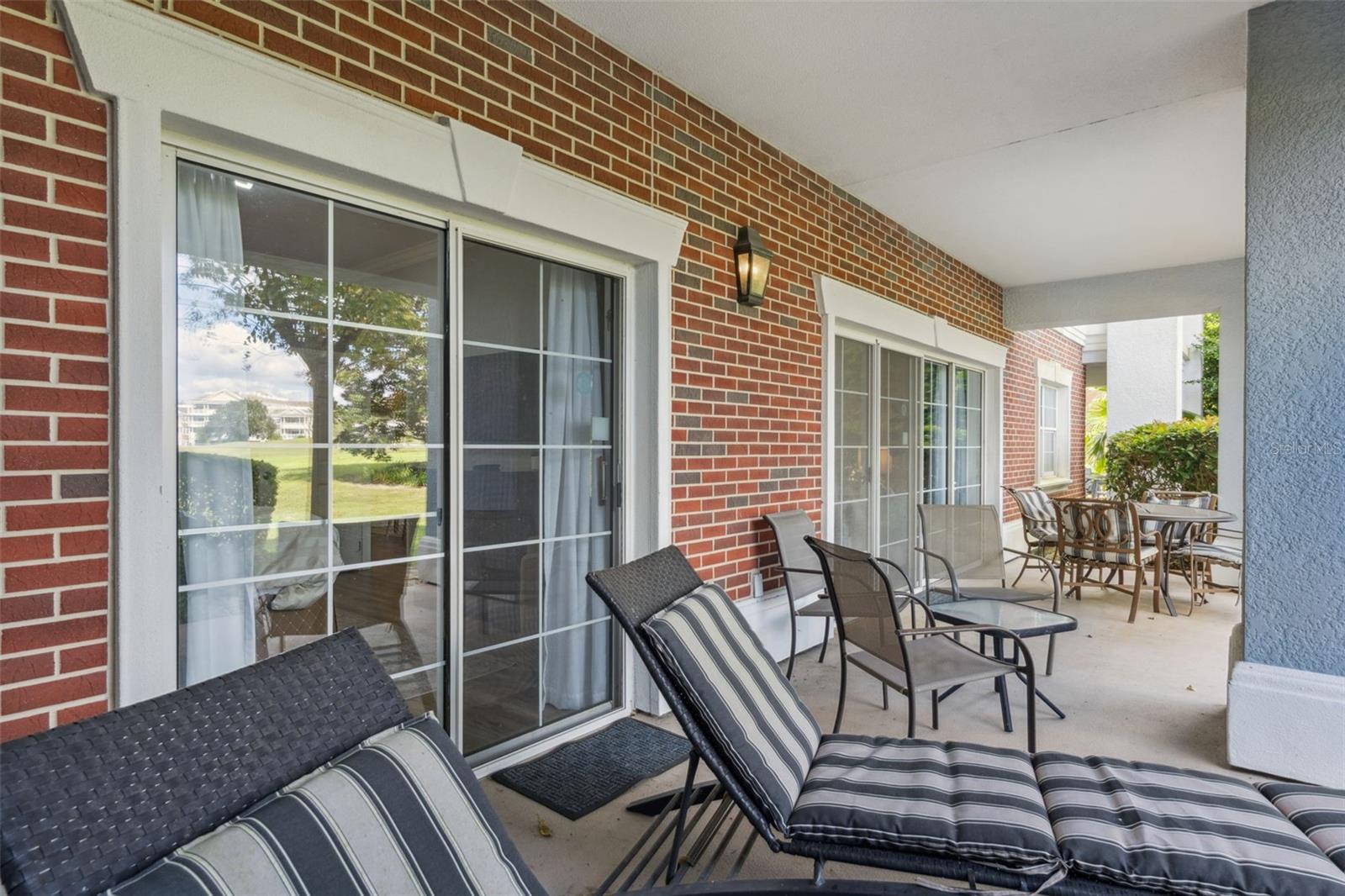 Image 49 of 69 For 1100 Sunset View Circle 102