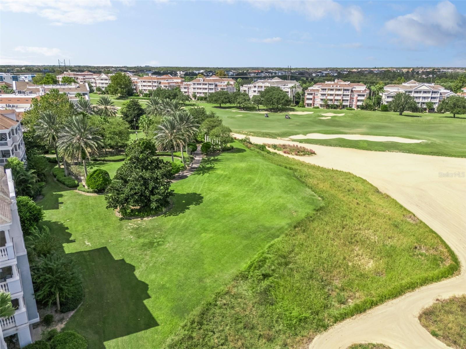 Image 6 of 69 For 1100 Sunset View Circle 102