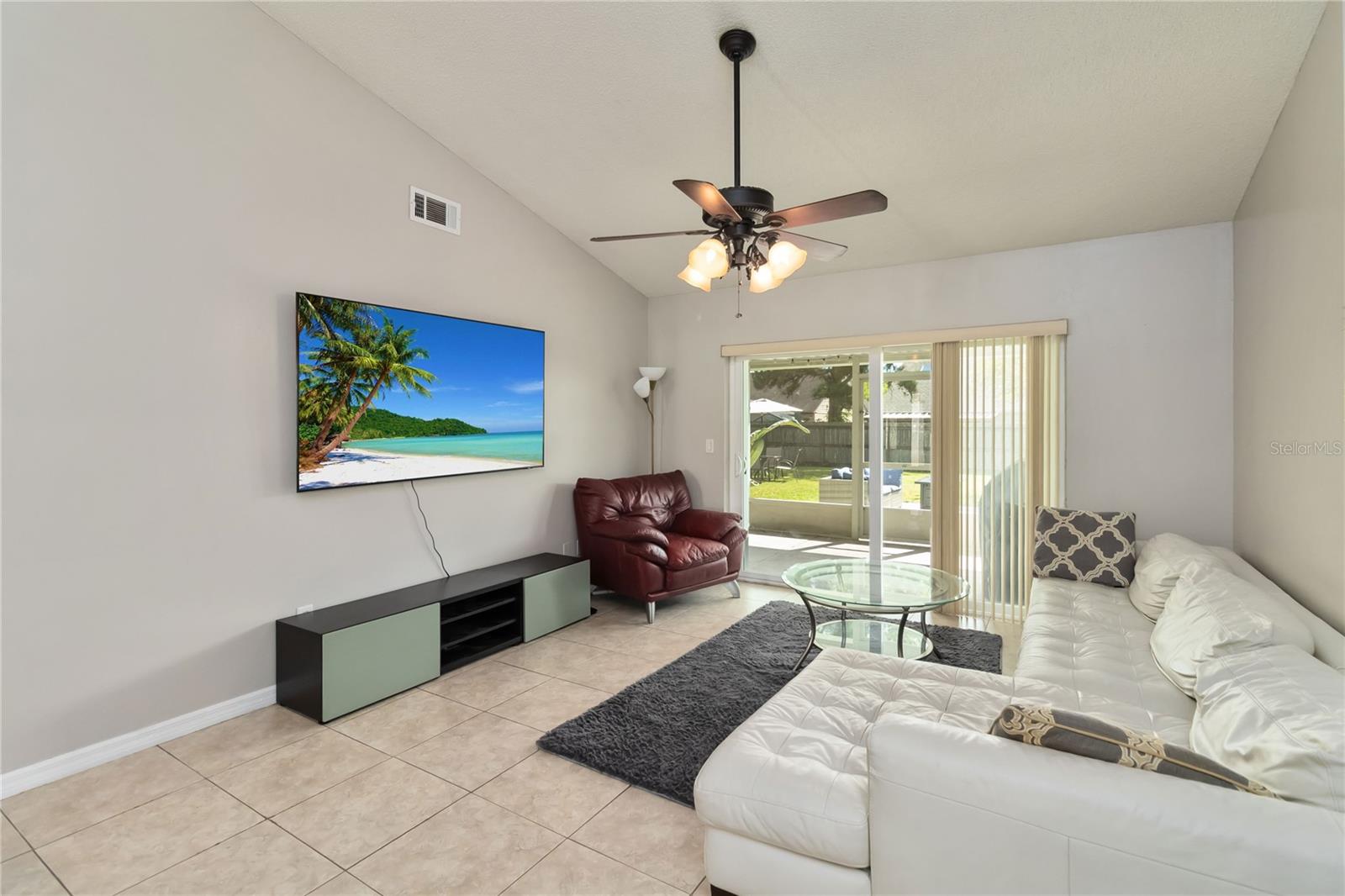 Image 4 of 22 For 8222 Sumpter Court