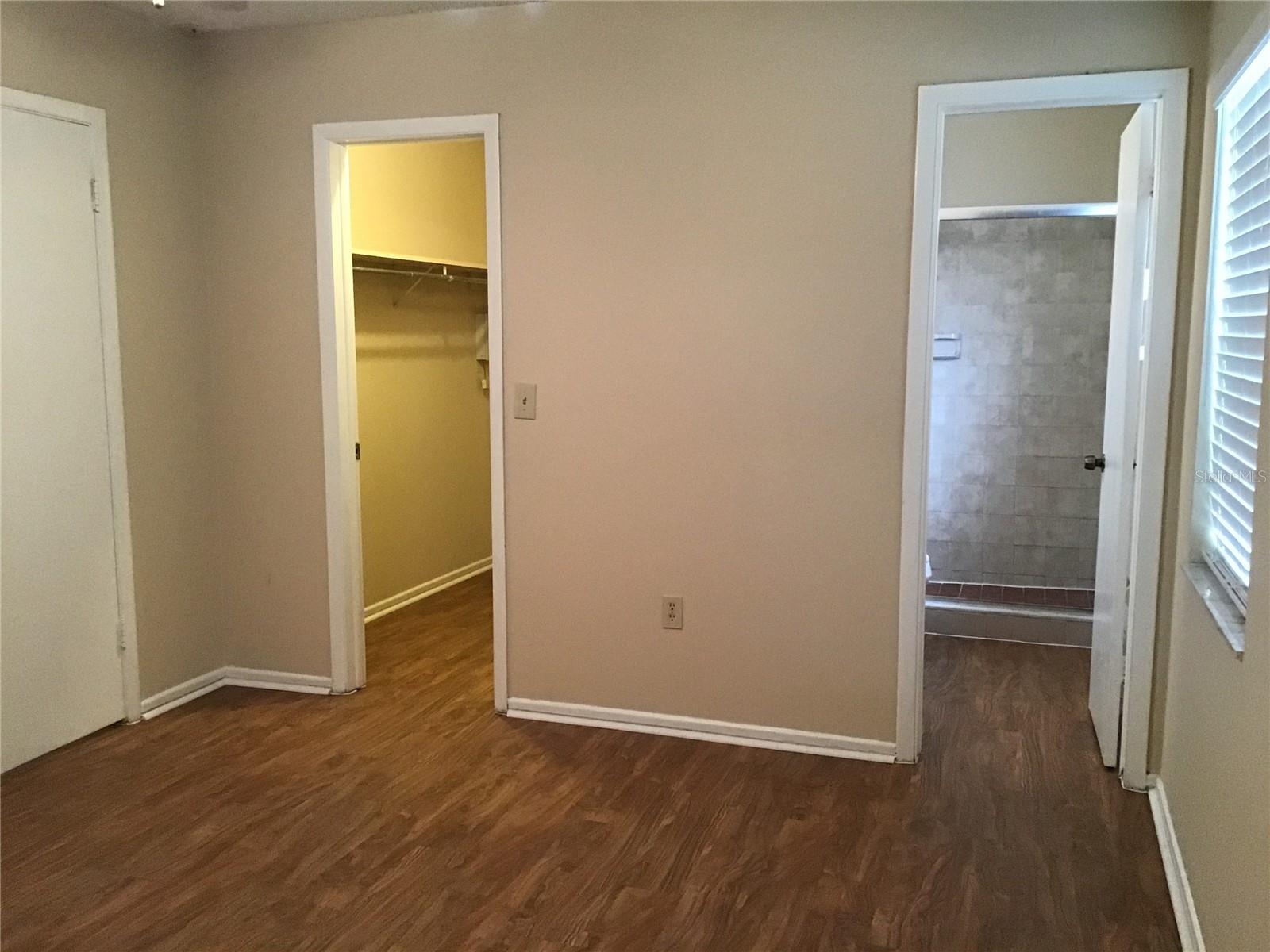 Image 16 of 20 For 7024 Chaucer Lane