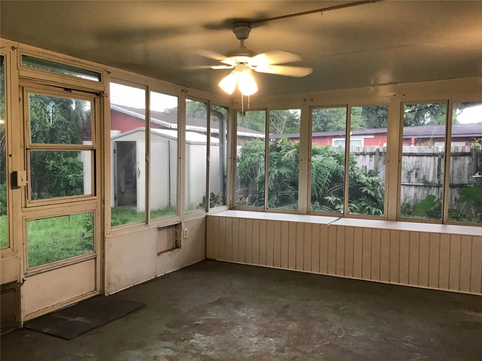 Image 19 of 20 For 7024 Chaucer Lane