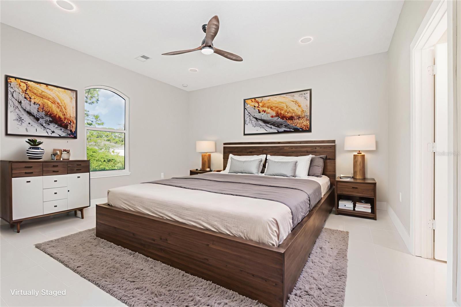 Image 15 of 42 For 776 Griffin Avenue Sw