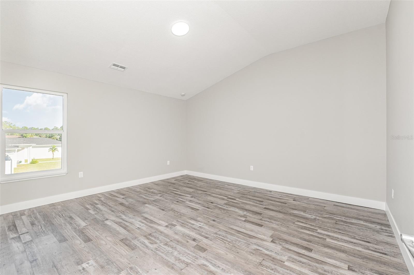 Image 23 of 42 For 776 Griffin Avenue Sw