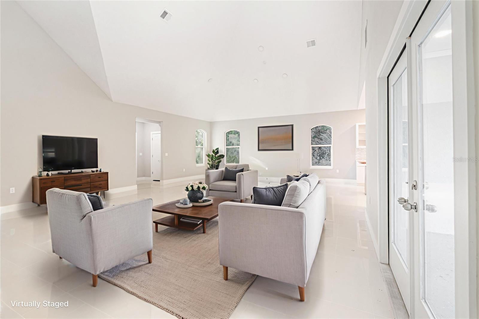 Image 7 of 42 For 776 Griffin Avenue Sw
