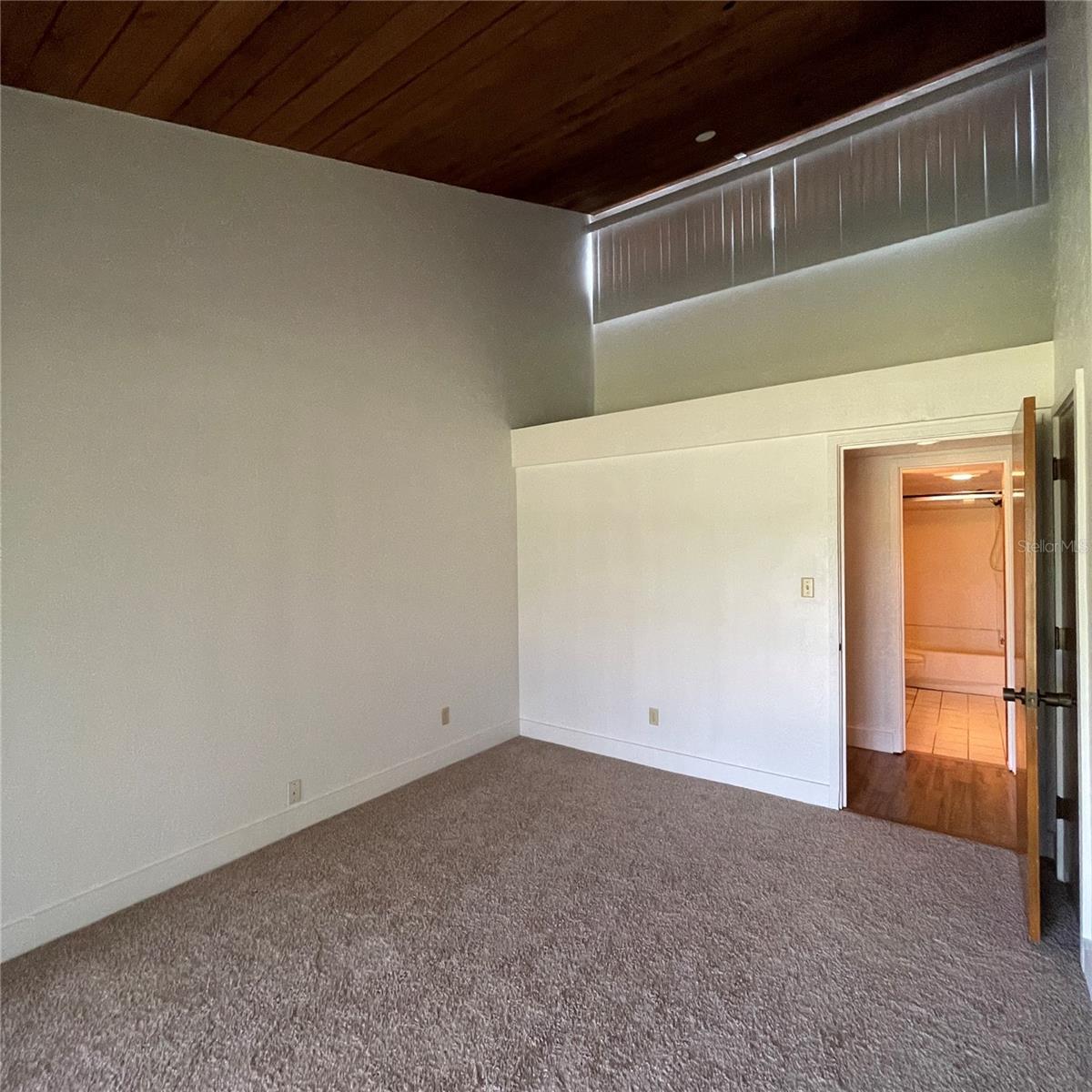 Image 17 of 18 For 2366 Burnway Road 2366