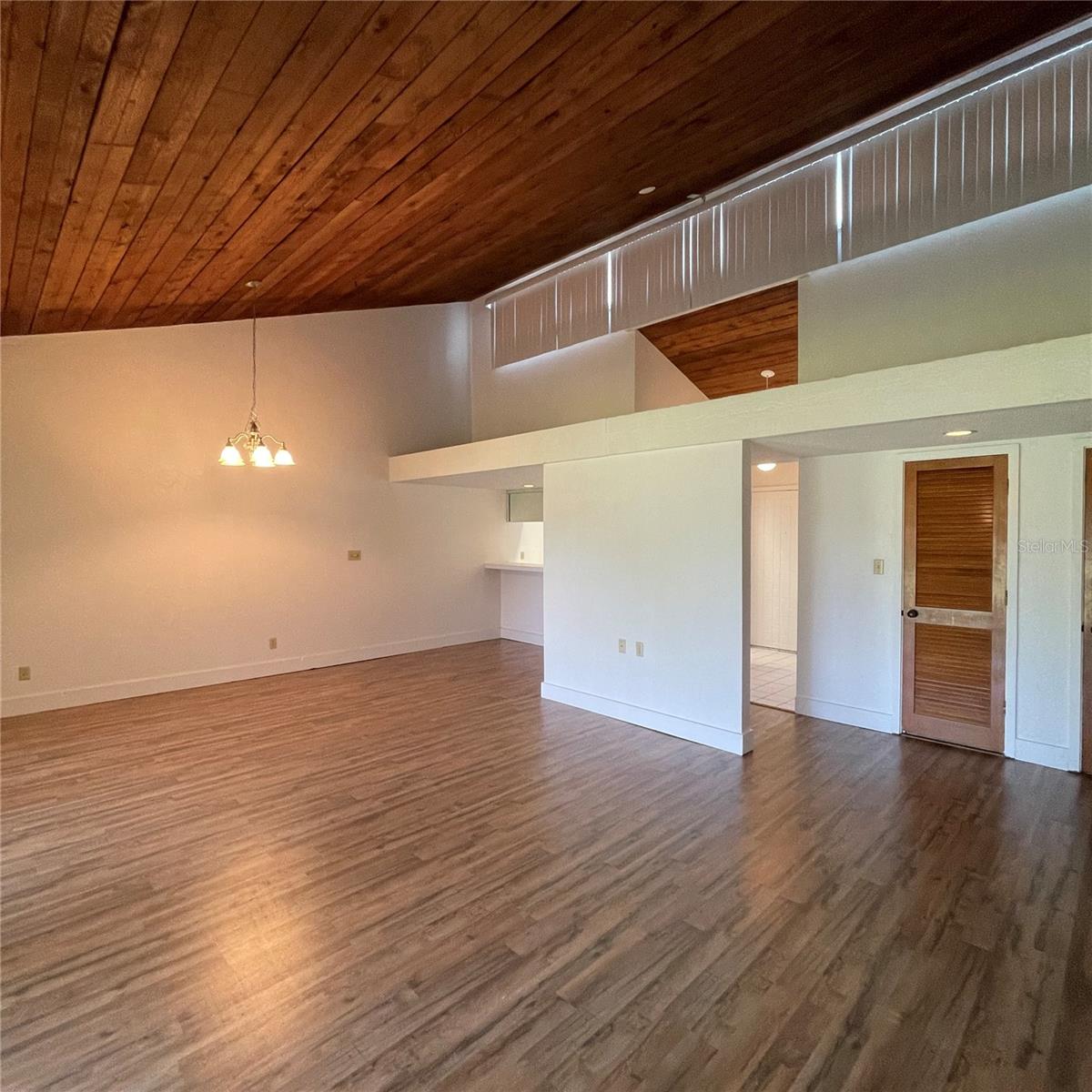 Image 9 of 18 For 2366 Burnway Road 2366