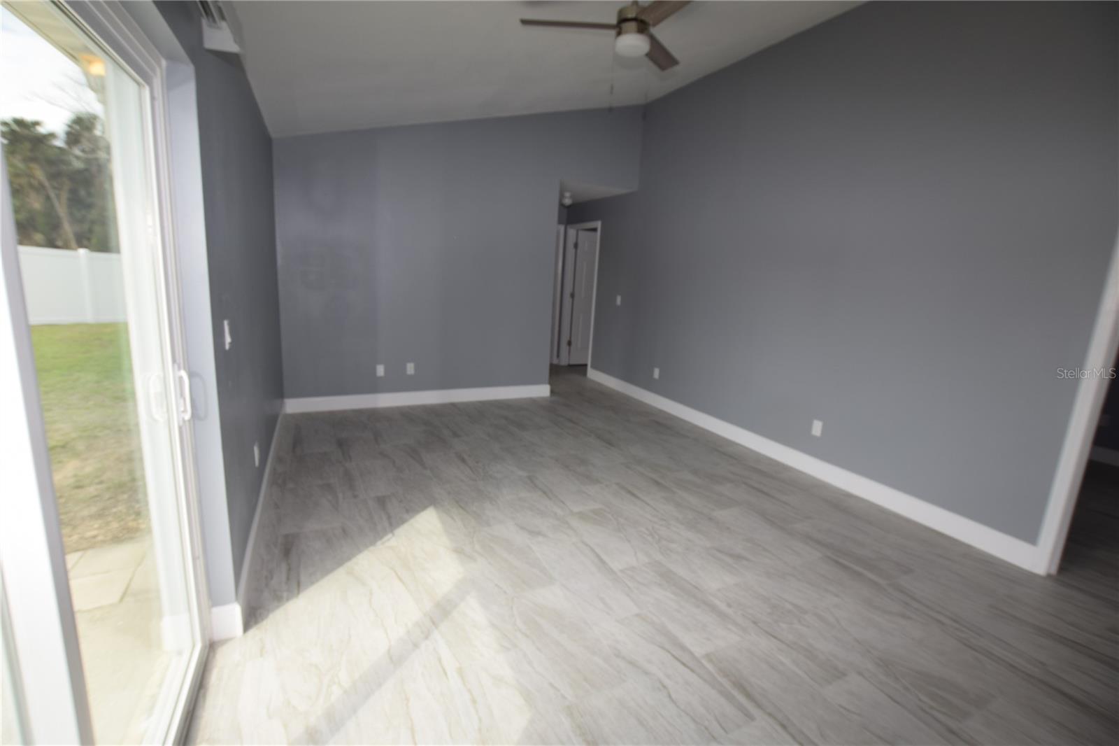 Image 21 of 42 For 2605 Daffadil Terrace