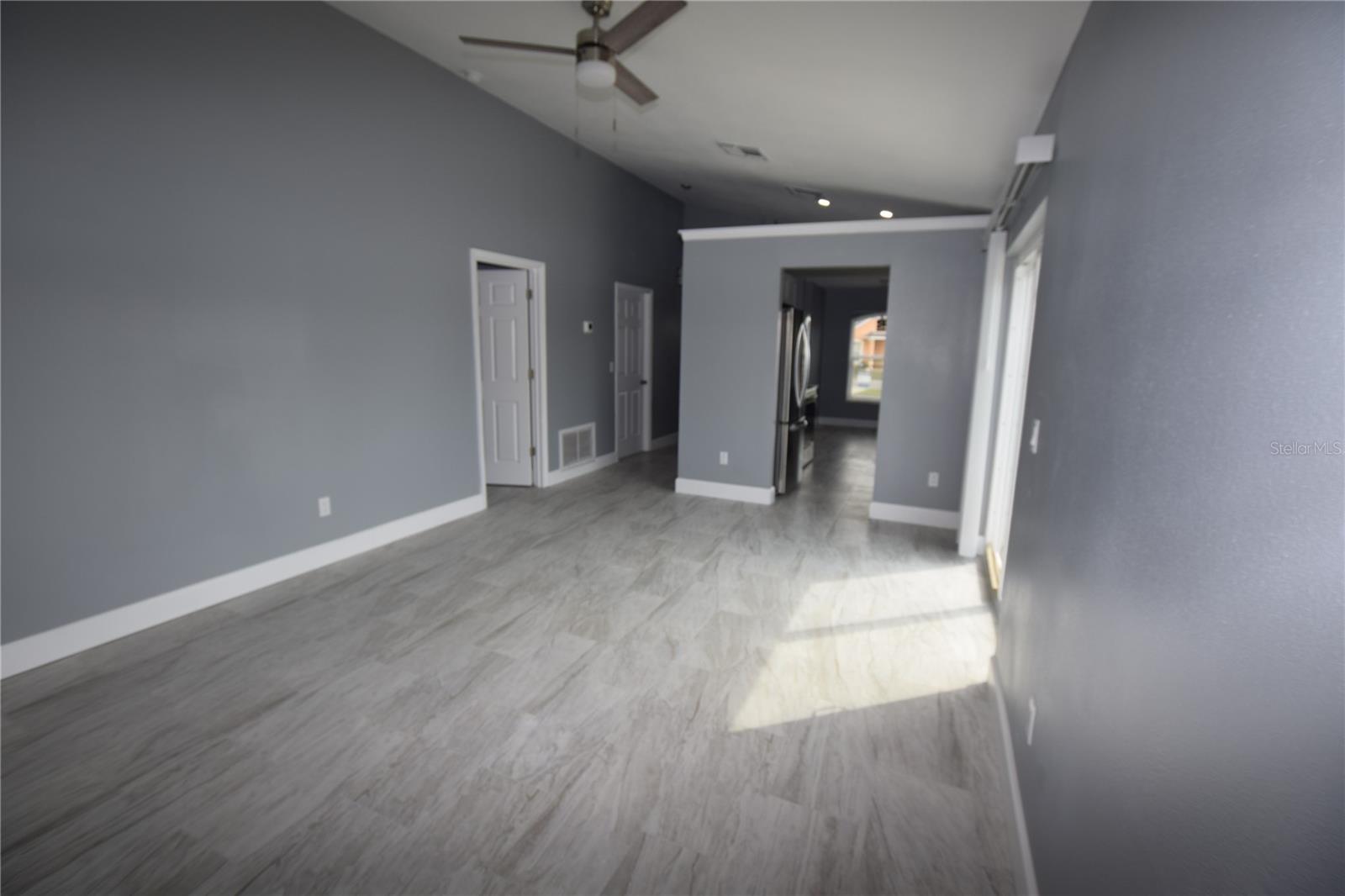 Image 22 of 42 For 2605 Daffadil Terrace