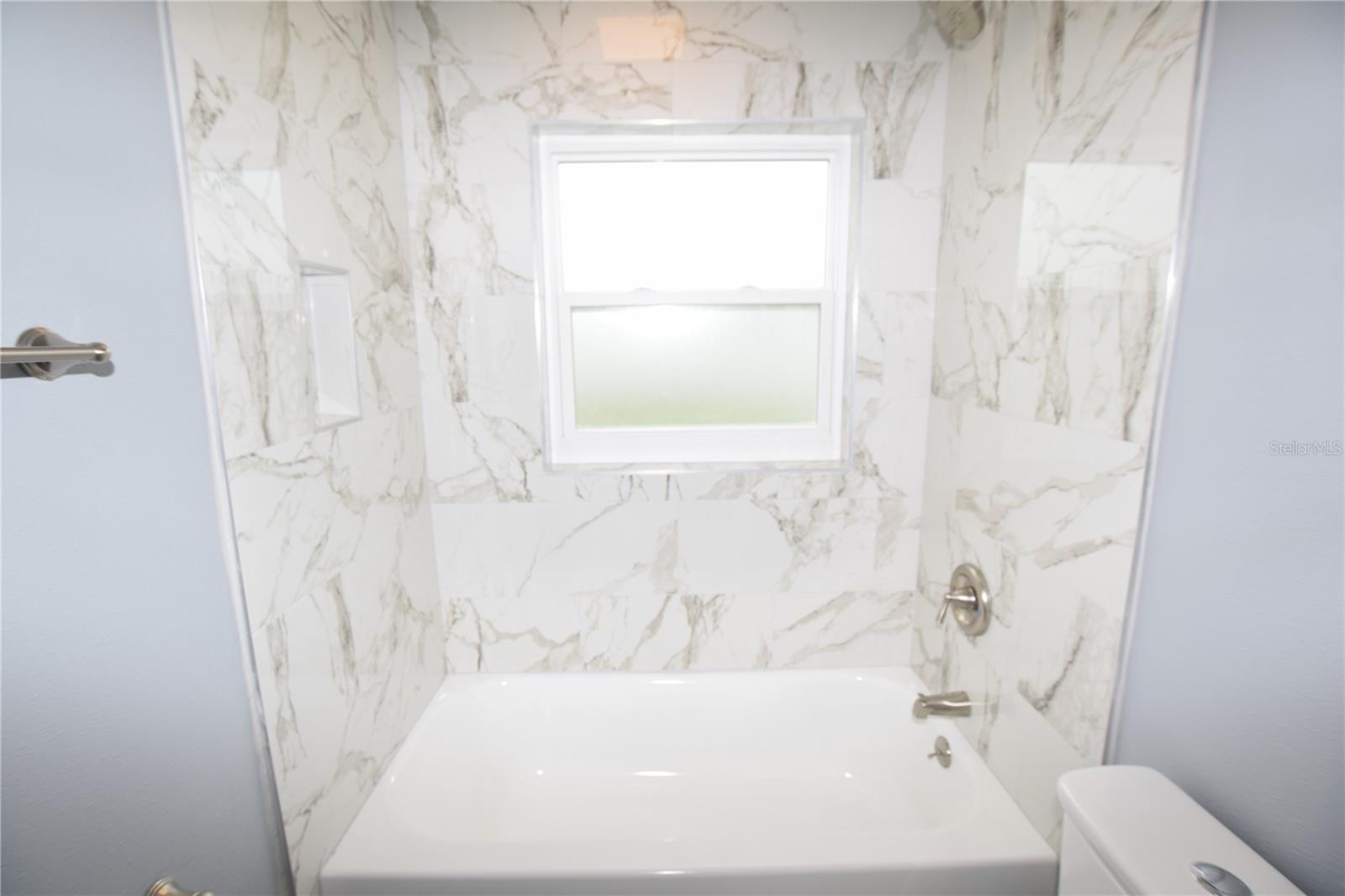 Image 26 of 42 For 2605 Daffadil Terrace