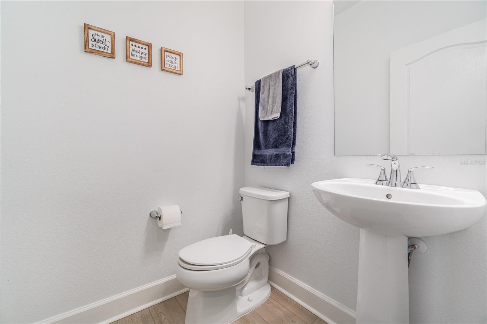 Image 17 of 41 For 3361 Rolling Plains Circle