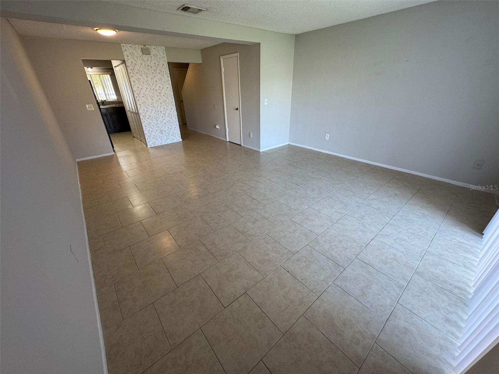 Image 22 of 26 For 202,203,204,206 Watts Lane