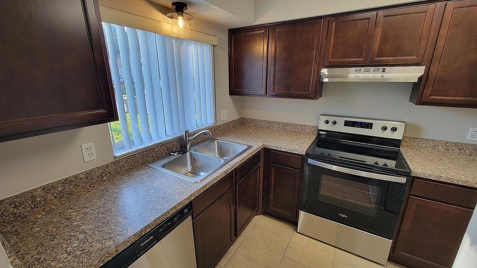 Image 4 of 26 For 202,203,204,206 Watts Lane