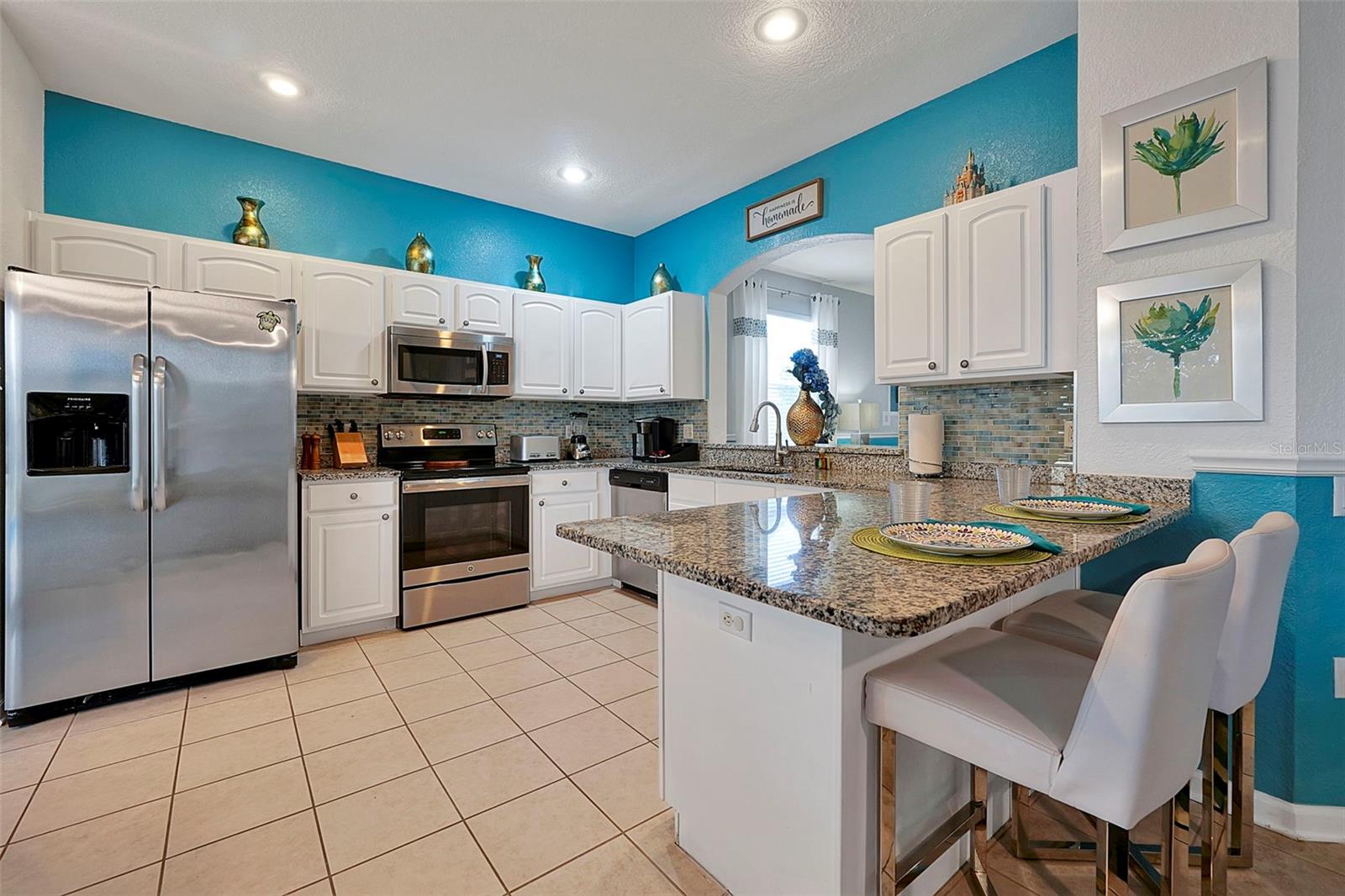 Image 2 of 100 For 2677 Manesty Lane