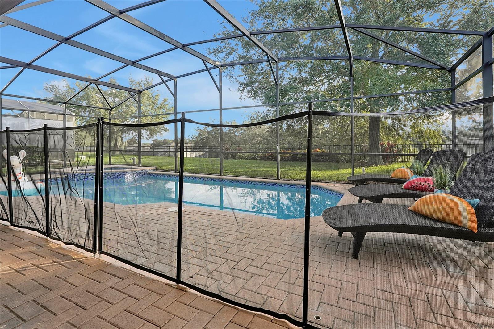 Image 91 of 100 For 2677 Manesty Lane