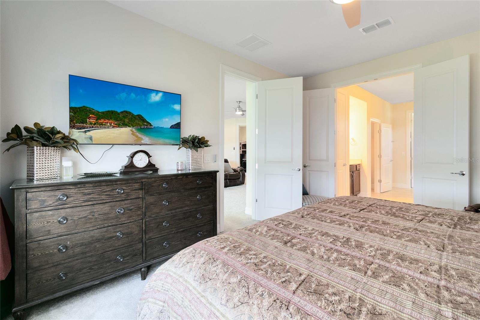 Image 11 of 31 For 11167 Lemon Lake Boulevard