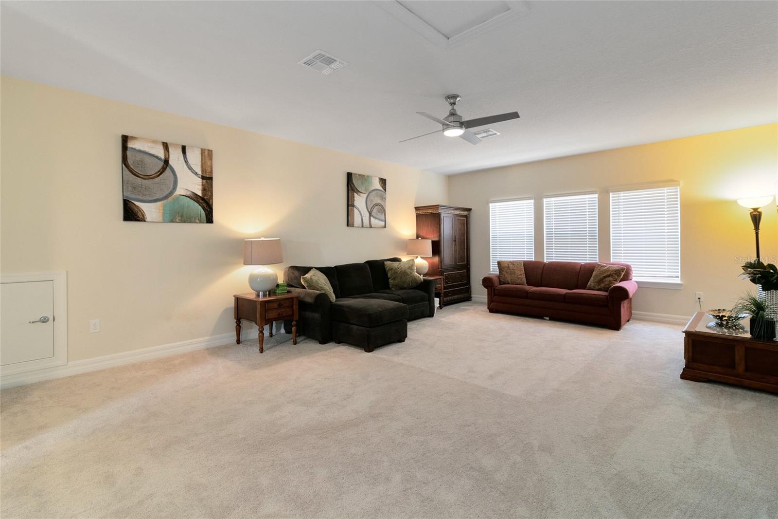 Image 19 of 31 For 11167 Lemon Lake Boulevard