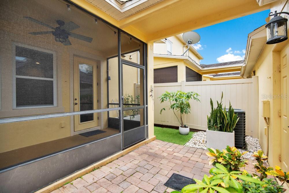 Image 24 of 33 For 5416 Factors Walk Drive