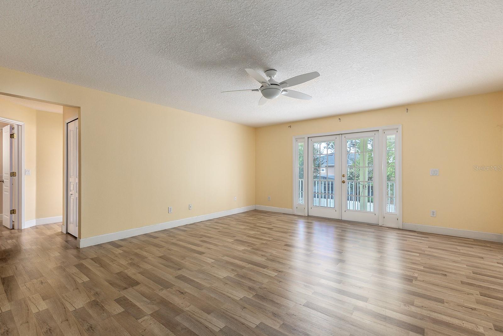 Image 17 of 35 For 13138 Paloma Drive