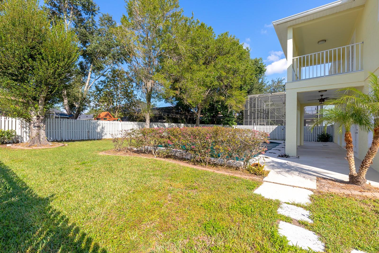 Image 32 of 35 For 13138 Paloma Drive