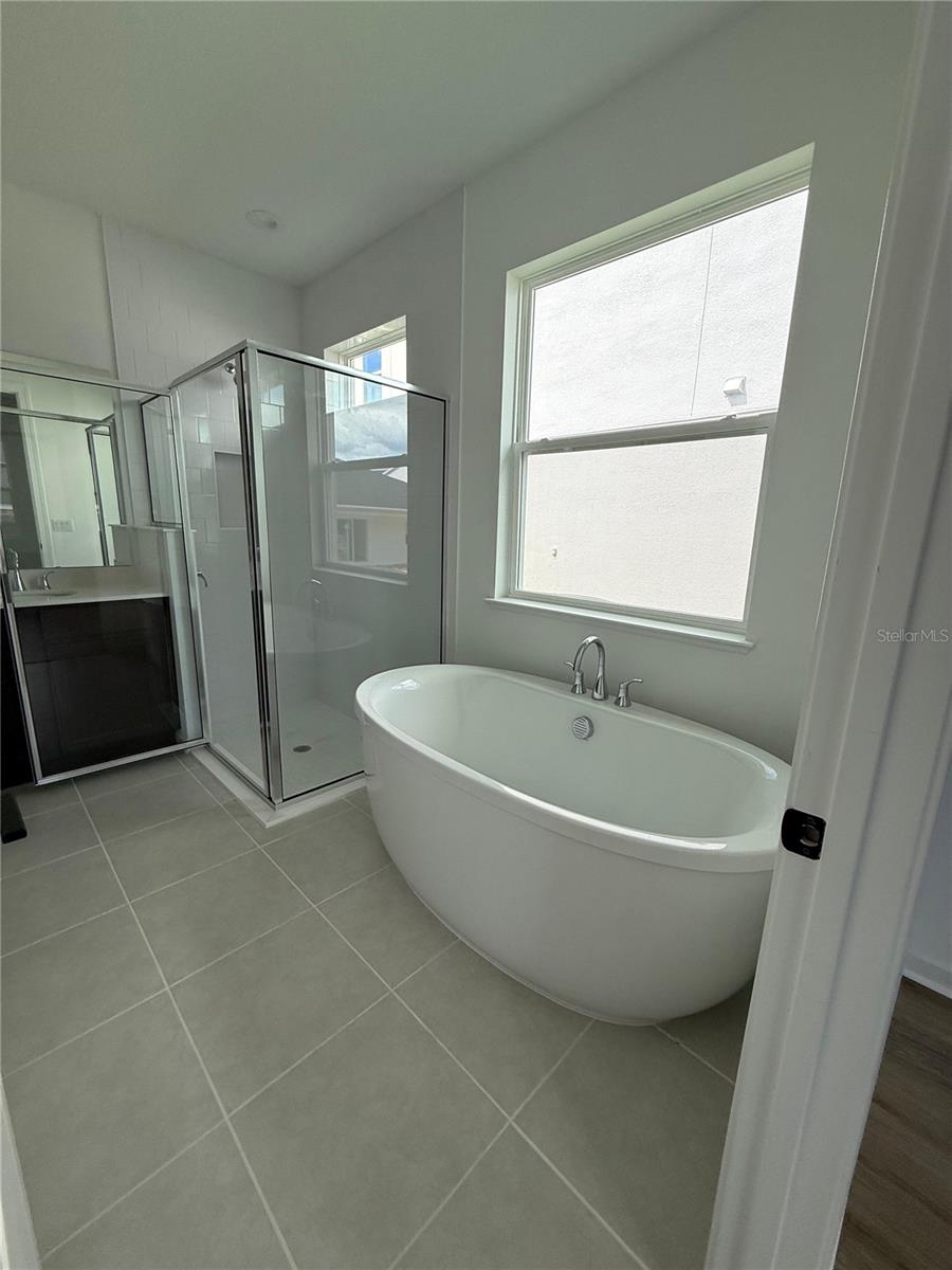 Image 13 of 21 For 1373 Stoneway Place