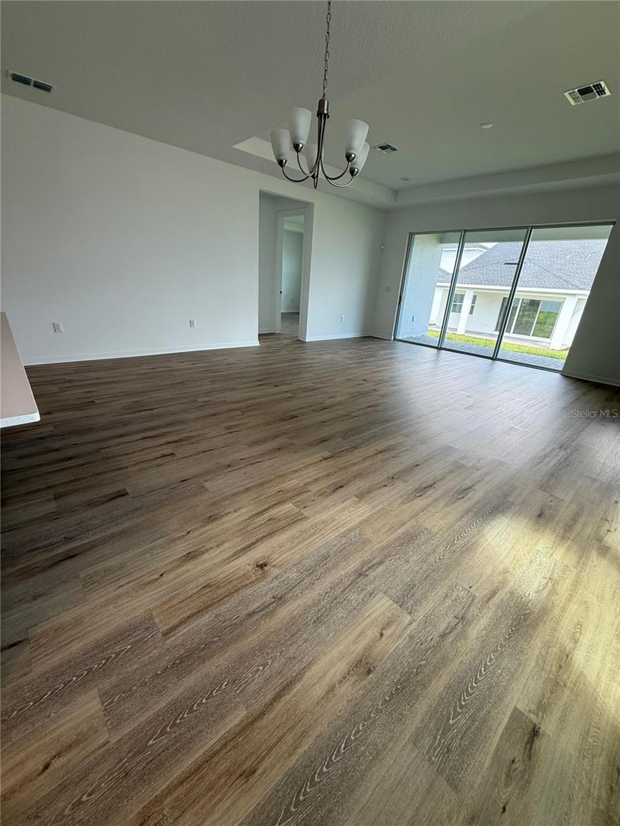 Image 17 of 21 For 1373 Stoneway Place