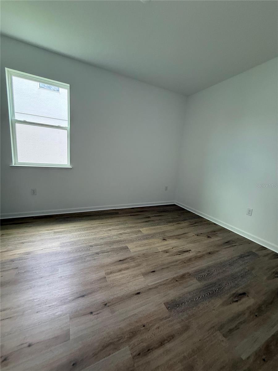Image 19 of 21 For 1373 Stoneway Place