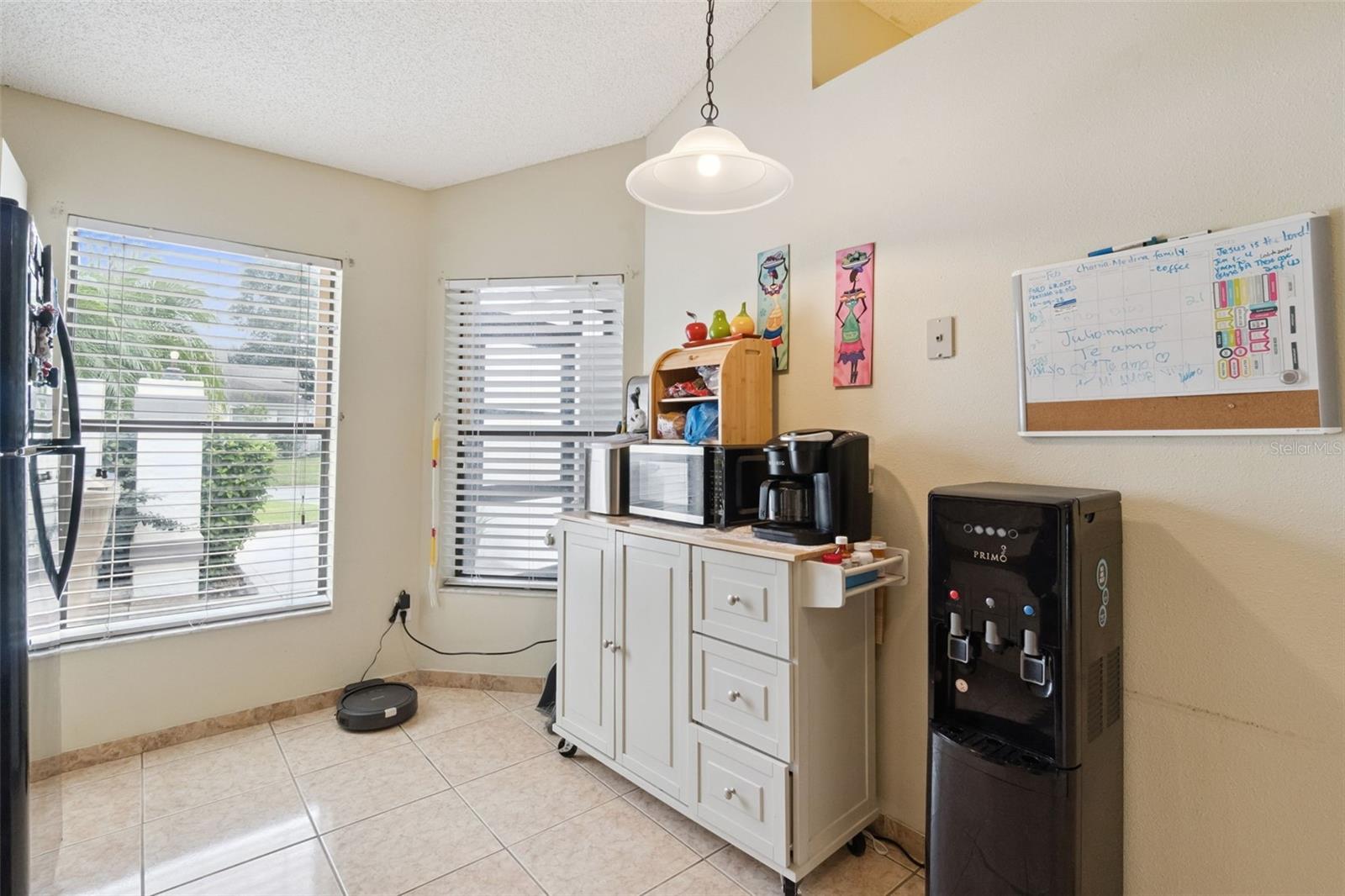 Image 8 of 16 For 152 Lakepointe Circle