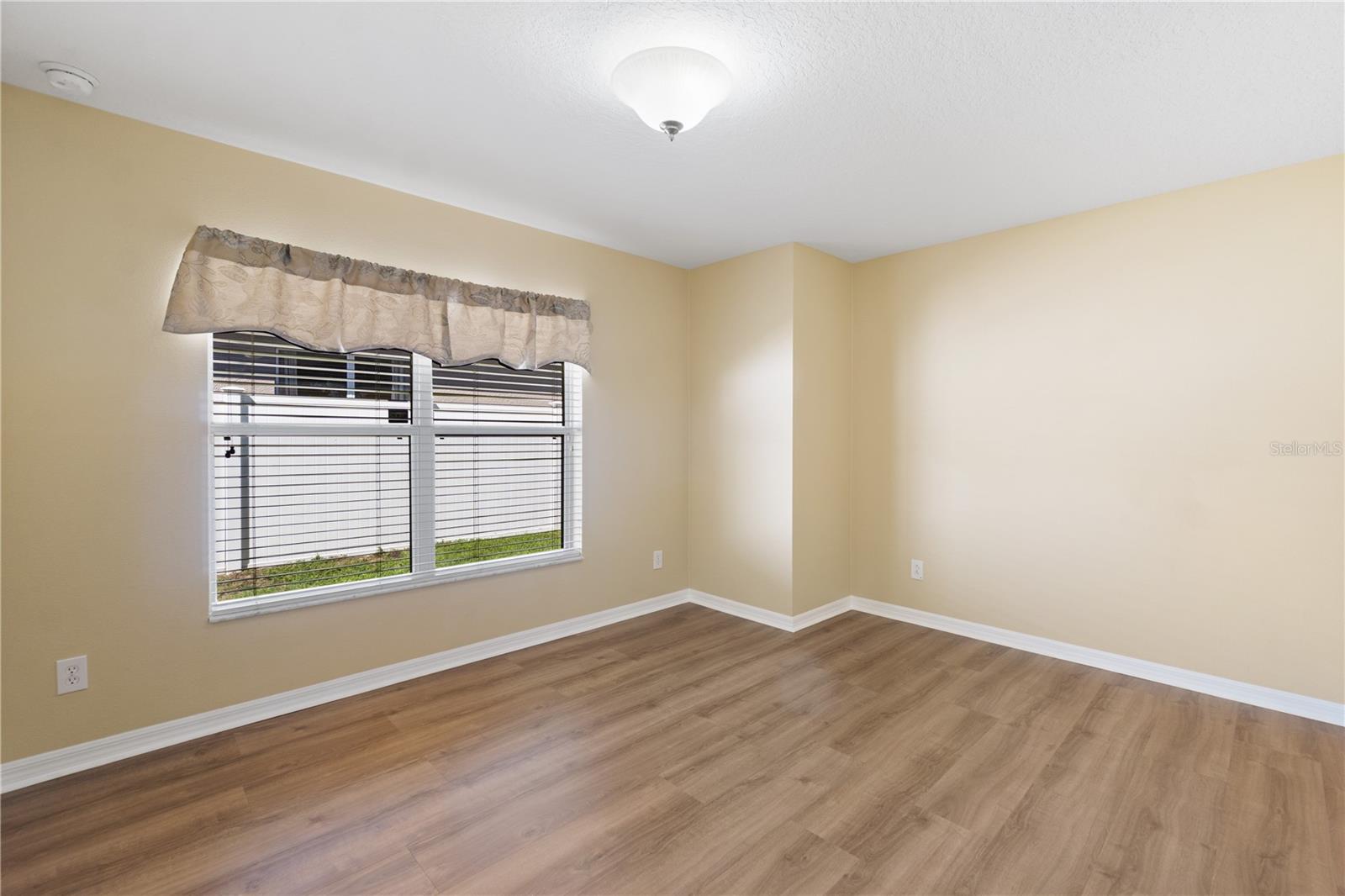 Image 10 of 53 For 4816 Barbados Loop